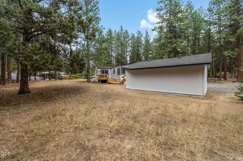 61057 Chuckanut Dr, Bend, OR 97702 photo 41