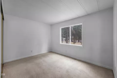 61057 Chuckanut Dr, Bend, OR 97702 photo 28