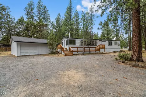 61057 Chuckanut Dr, Bend, OR 97702 photo 7