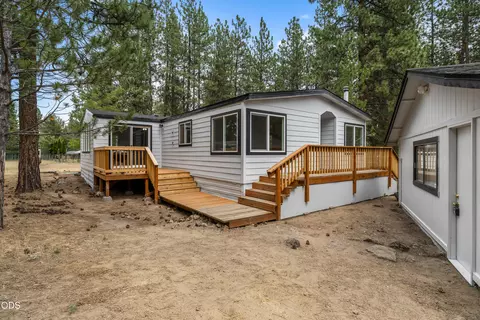 61057 Chuckanut Dr, Bend, OR 97702 photo 42