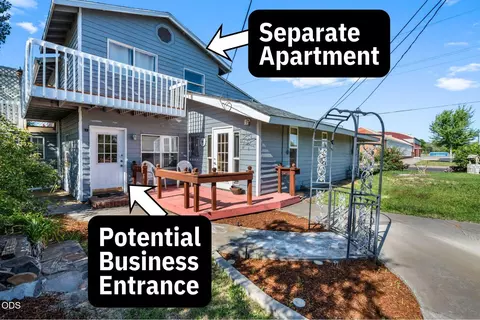 248 SE 10th St, Madras, OR 97741
