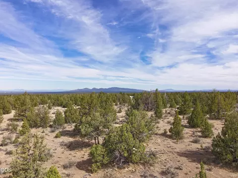 253 NW Maple Ln, Prineville, OR 97754