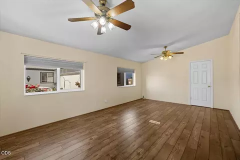 Living - 555 Freeman Rd #234, Central Point, OR 97502 photo 4 of 6