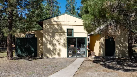 51840 Knob Cone, La Pine, OR 97739 photo 25