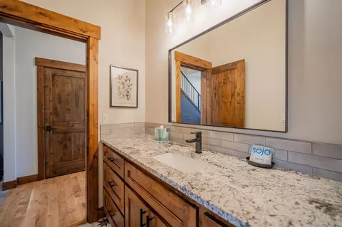 Bath - 56964 Dancing Rock Loop #LOT 97, Bend, OR 97707 photo 2 of 8