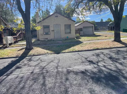 540 Division St, Klamath Falls, OR 97601