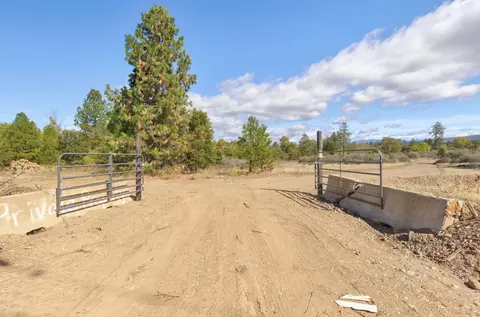 644 Pine Cone Dr, Cave Junction, OR 97523 photo 13