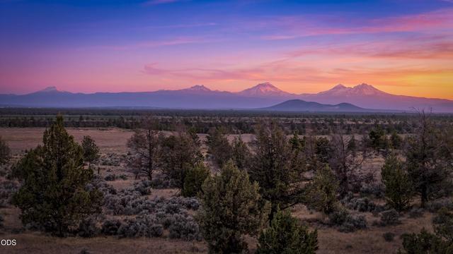 nw o'neil highway, Redmond, OR 97756