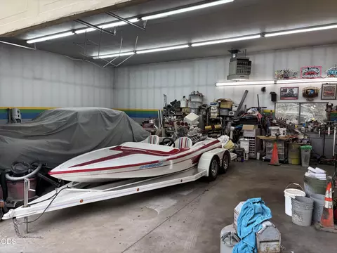 Other - 23348 Chisholm Trl, Bend, OR 97702 photo 9 of 10