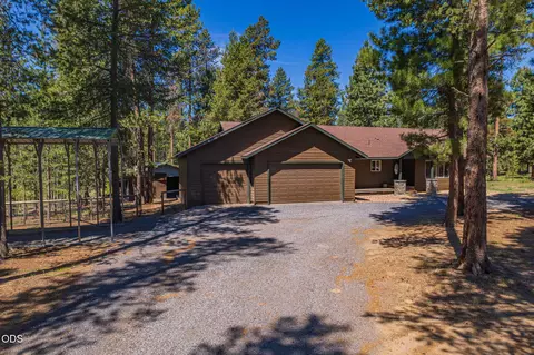 Exterior - 52917 Shady Ln, La Pine, OR 97739 photo 1 of 10