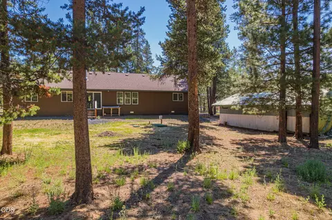 Exterior - 52917 Shady Ln, La Pine, OR 97739 photo 8 of 10