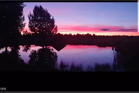 View/Area - 24605 Dodds Rd, Bend, OR 97701 photo 1 of 2