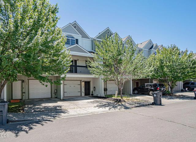 3428 Sonny Ln, White City, OR 97503