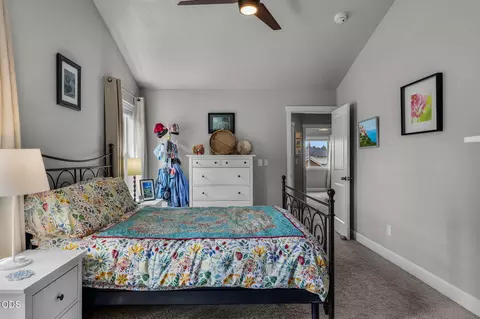 Bedroom - 63348 Lamoine Ln, Bend, OR 97701 photo 2 of 8