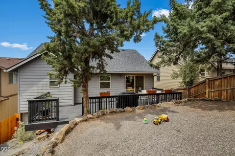 Exterior - 63348 Lamoine Ln, Bend, OR 97701 photo 3 of 7