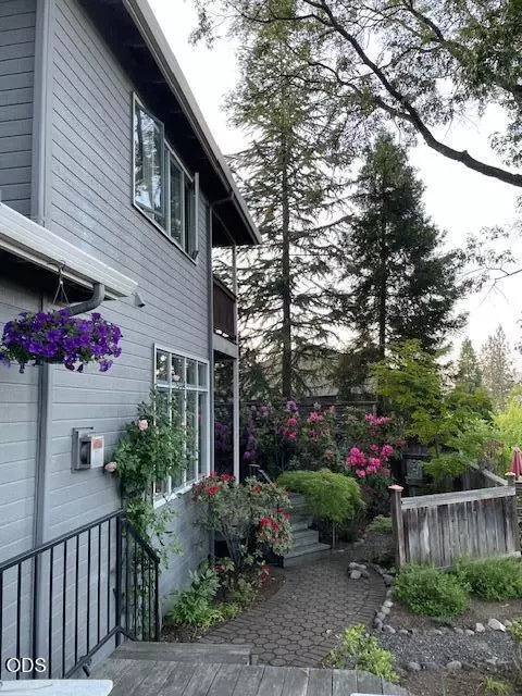 590 Taylor St, Ashland, OR 97520