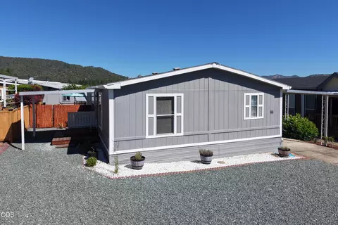 8401 Old Stage Rd UNIT 65, Central Point, OR 97502 photo 3