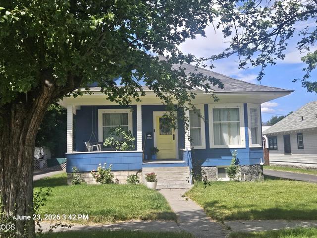 419 N 9th St, Klamath Falls, OR 97601