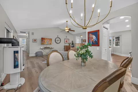 Dining - 62633 Hawkview Rd, Bend, OR 97701 photo 1 of 5