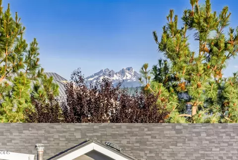 Other - 62633 Hawkview Rd, Bend, OR 97701 photo 4 of 5