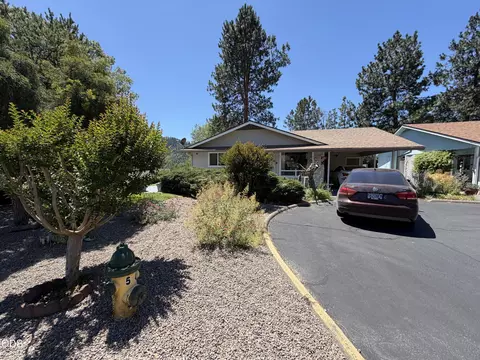 703 Brookside Cir, Rogue River, OR 97537 photo 5