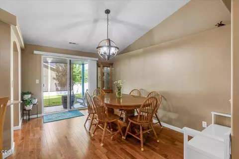 Dining - 31 Osprey Dr, Eagle Point, OR 97524 photo 1 of 1