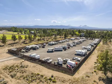 Exterior - 64740 Alcor Pl, Bend, OR 97703 photo 14 of 14