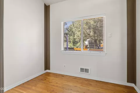 Bedroom - 64740 Alcor Pl, Bend, OR 97703 photo 1 of 11