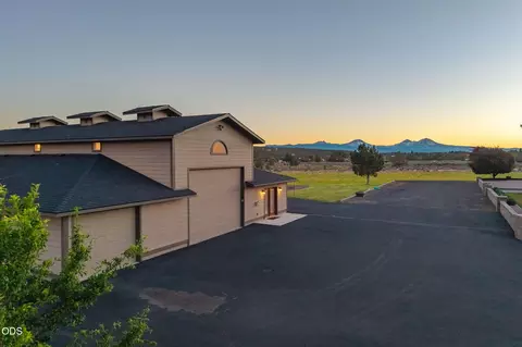 Other - 21455 SW Young Ave, Bend, OR 97703 photo 5 of 31