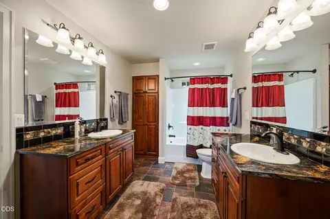 Bath - 21455 SW Young Ave, Bend, OR 97703 photo 7 of 7