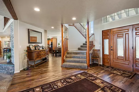 Entry Way - 21455 SW Young Ave, Bend, OR 97703 photo 1 of 6