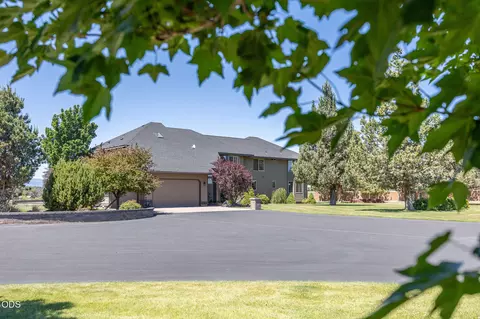 Other - 21455 SW Young Ave, Bend, OR 97703 photo 26 of 31