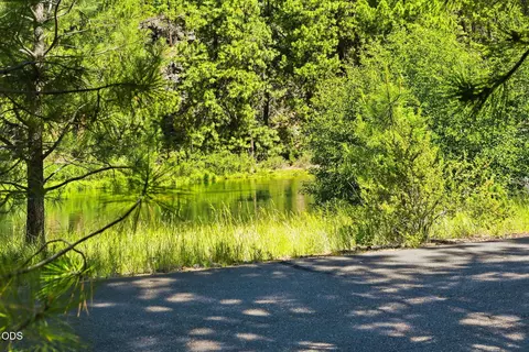 18831 Baker Rd, Bend, OR 97702 photo 7