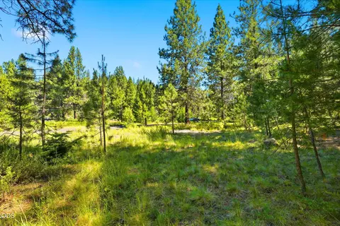 18831 Baker Rd, Bend, OR 97702 photo 9