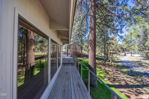Exterior - 60266 Tekampe Rd, Bend, OR 97702 photo 8 of 15
