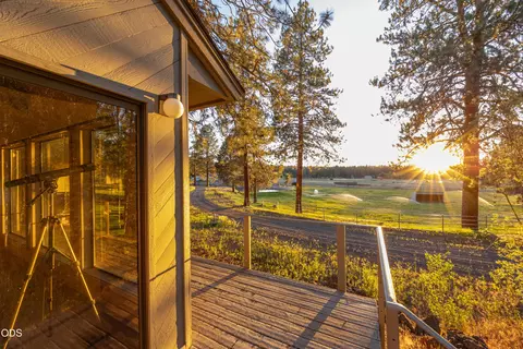 Exterior - 60266 Tekampe Rd, Bend, OR 97702 photo 3 of 15