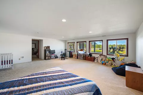 Bedroom - 60266 Tekampe Rd, Bend, OR 97702 photo 1 of 1