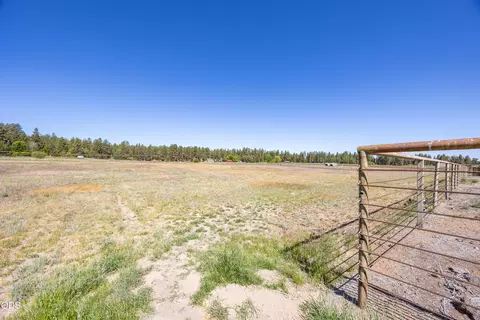 Other - 60266 Tekampe Rd, Bend, OR 97702 photo 24 of 31