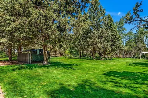 Exterior - 64464 Collins Rd, Bend, OR 97703 photo 13 of 13