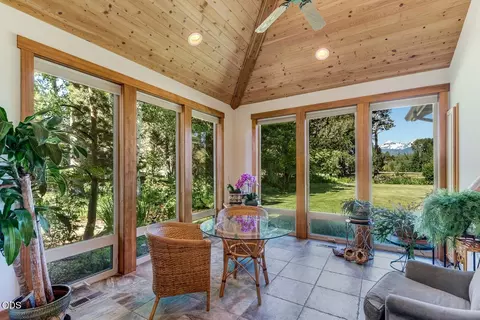 Exterior - 64464 Collins Rd, Bend, OR 97703 photo 2 of 13