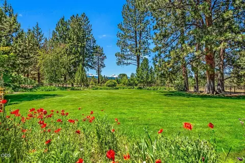 Exterior - 64464 Collins Rd, Bend, OR 97703 photo 11 of 13
