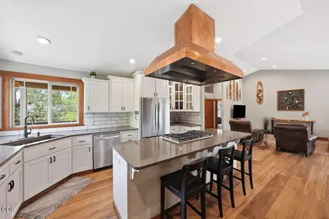63225 Stonewood Dr, Bend, OR 97701 photo 13