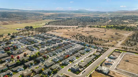 Undisclosed, Madras, OR 97741