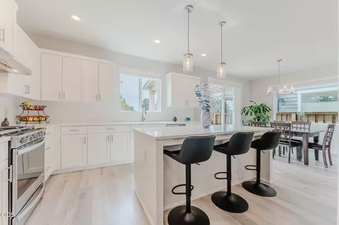 Kitchen - 3759 NE Tellus Dr, Bend, OR 97701 photo 1 of 6