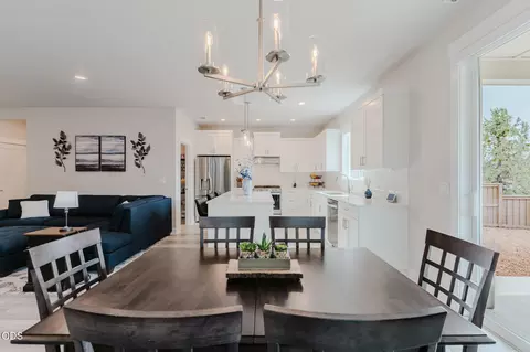 Dining - 3759 NE Tellus Dr, Bend, OR 97701 photo 2 of 4