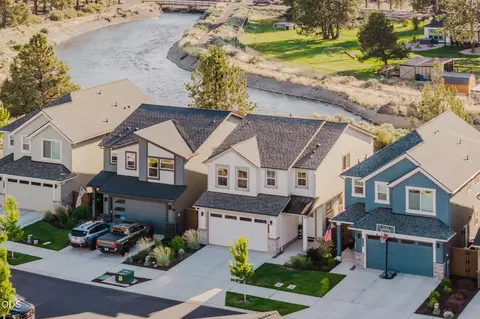 3759 NE Tellus Dr, Bend, OR 97701