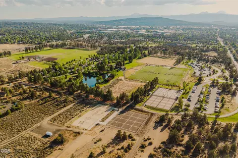 View/Area - 3759 NE Tellus Dr, Bend, OR 97701 photo 10 of 11