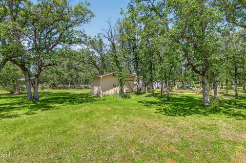 Exterior - 11339 Michael Rd, Central Point, OR 97502 photo 5 of 6