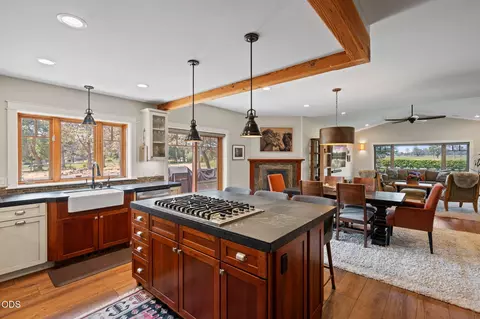 Kitchen - 65880 93rd St, Bend, OR 97703 photo 1 of 8