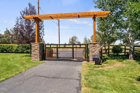 Other - 65880 93rd St, Bend, OR 97703 photo 9 of 11